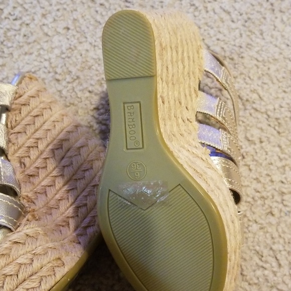 Platform wedge sandals - Picture 6 of 7